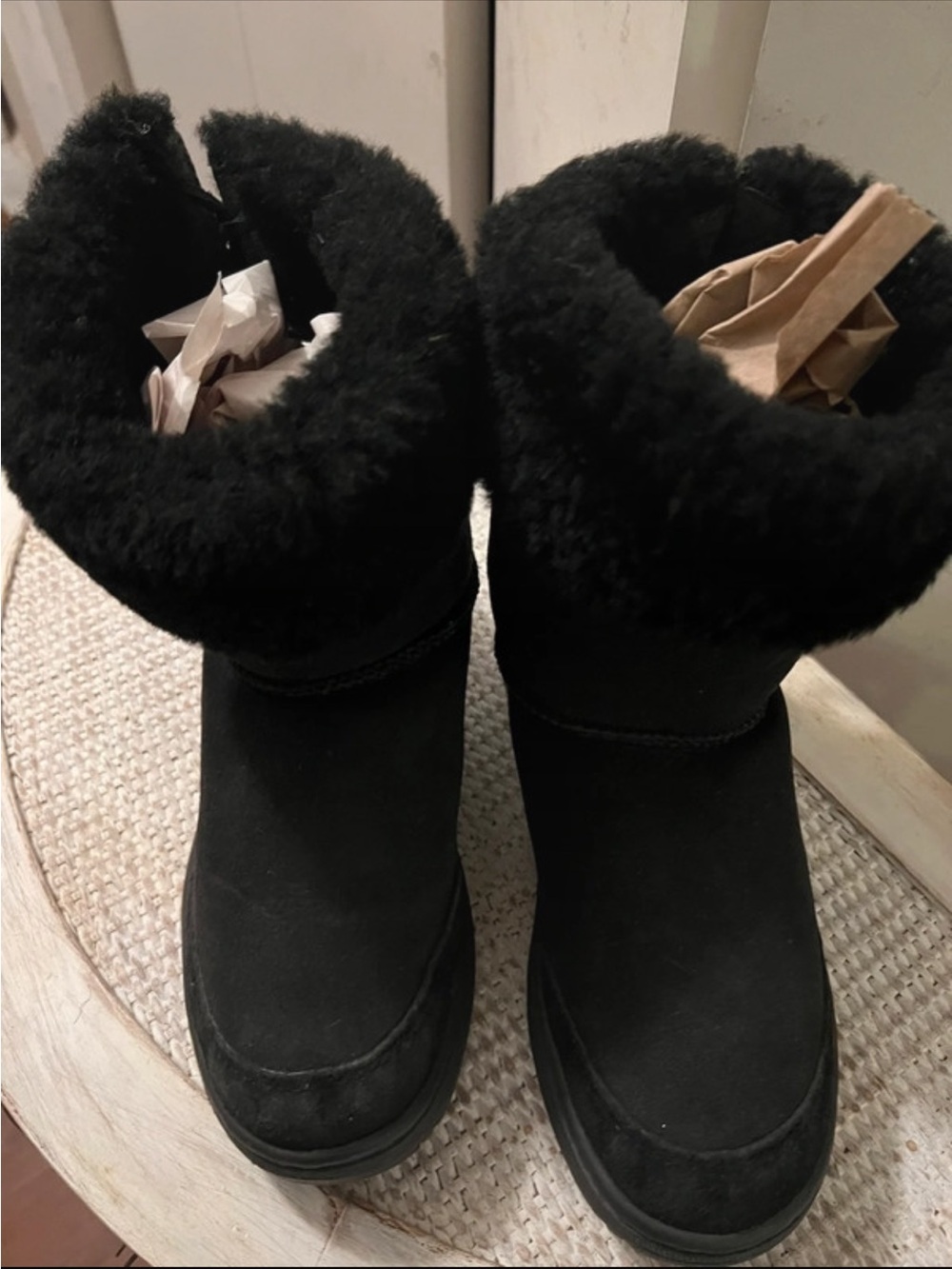 UGG Black Short Shearling Winter Boots